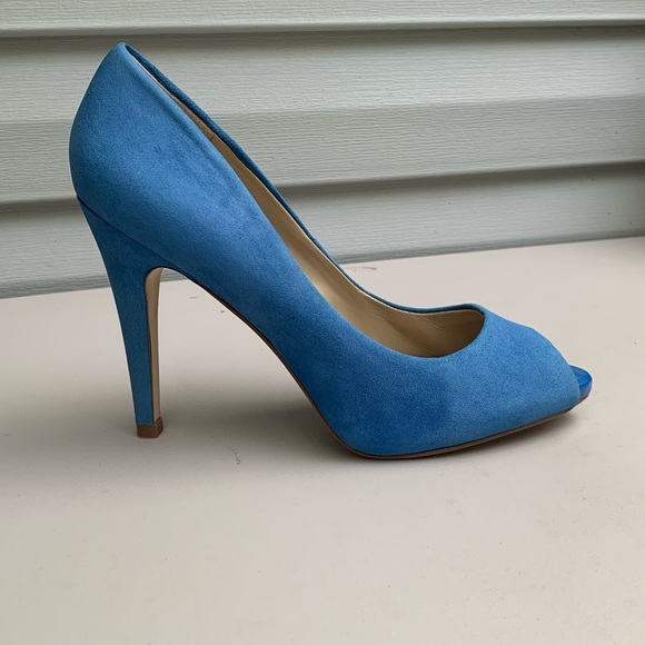 Aldo blue suede heels. Size 38. - Picture 7 of 8